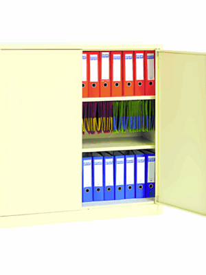 Armoire basse portes battantes